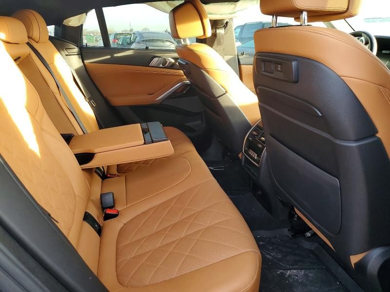 2023 BMW X6 Xdrive40i