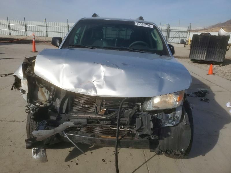 2011 Nissan Pathfinder s