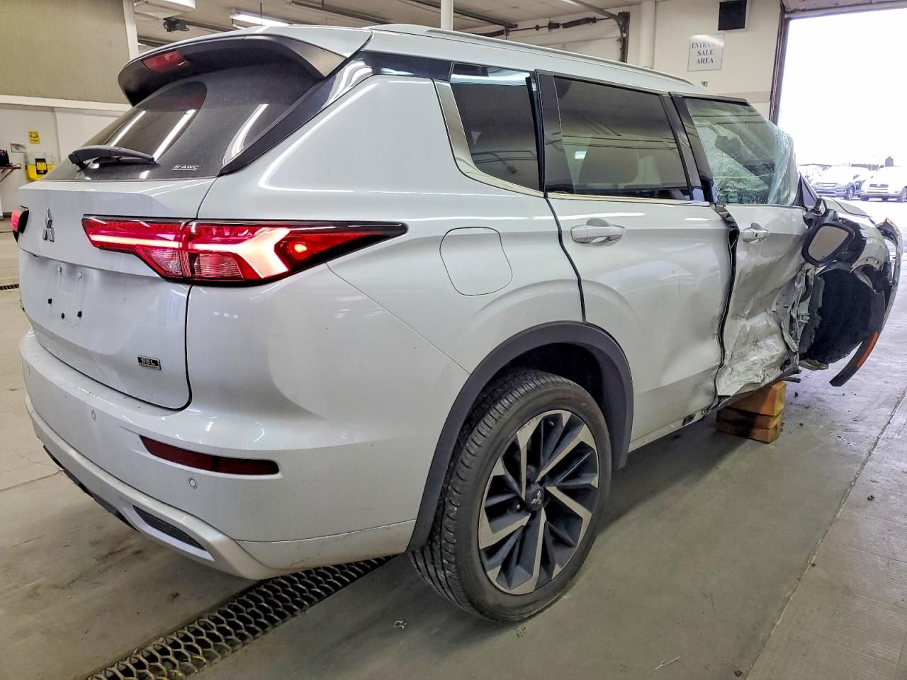 2022 Mitsubishi Outlander sel