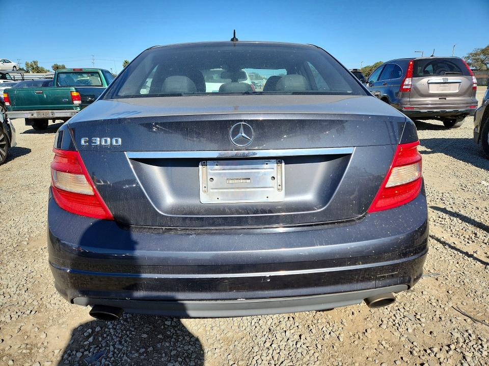 2011 Mercedes-Benz C300