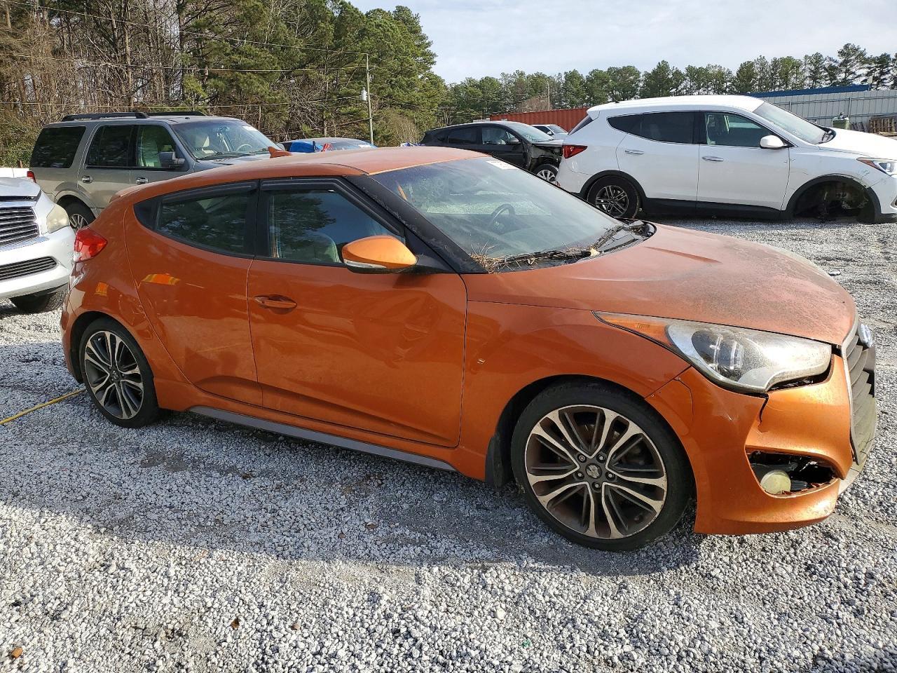 2016 Hyundai Veloster Turbo