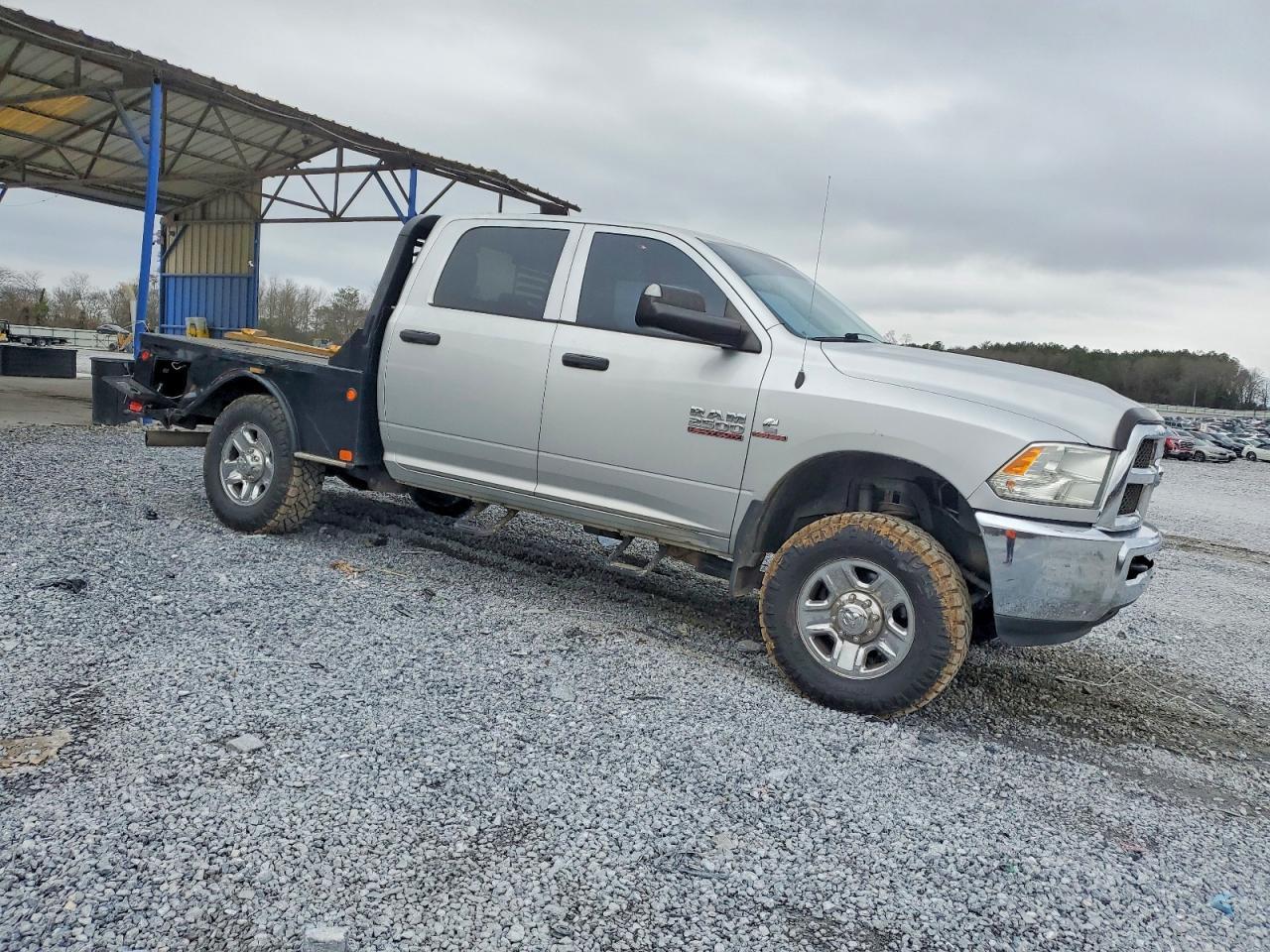 2014 Dodge RAM 2500 Flatbed Truck