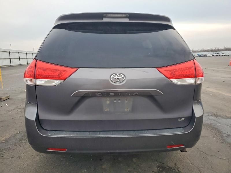 2011 Toyota Sienna Base