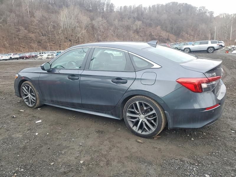 2022 Honda Civic Touring