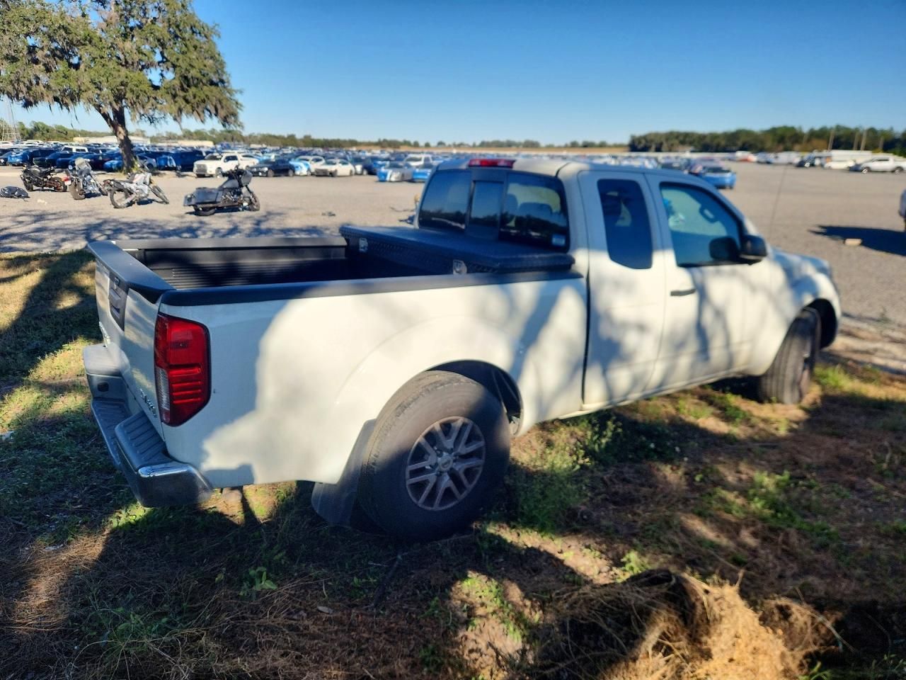 2019 Nissan Frontier sv