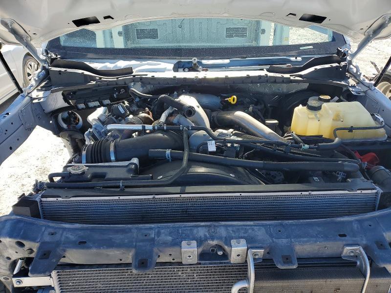2022 Ford F350 Truck cab and Chassis