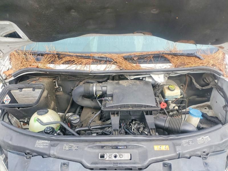 2011 Freightliner Sprinter 2500 Delivery van