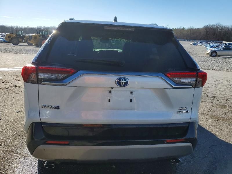 2022 Toyota Rav4 xse