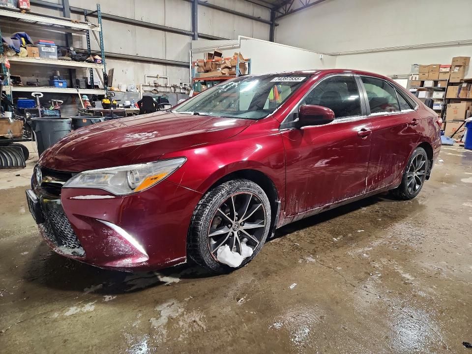 2015 Toyota Camry le