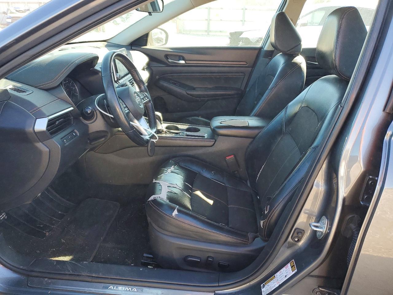 2019 Nissan Altima sr