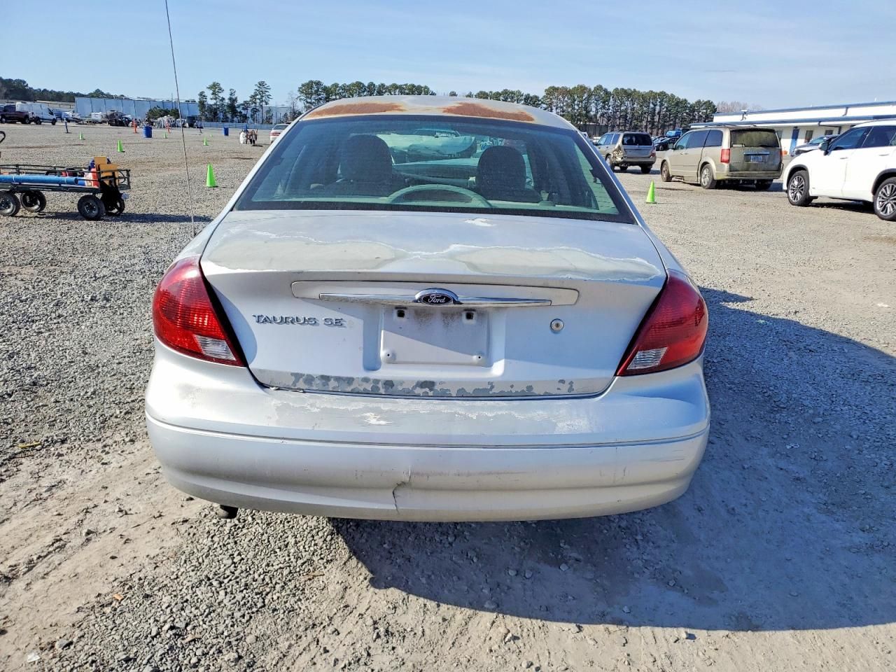 2001 Ford Taurus se