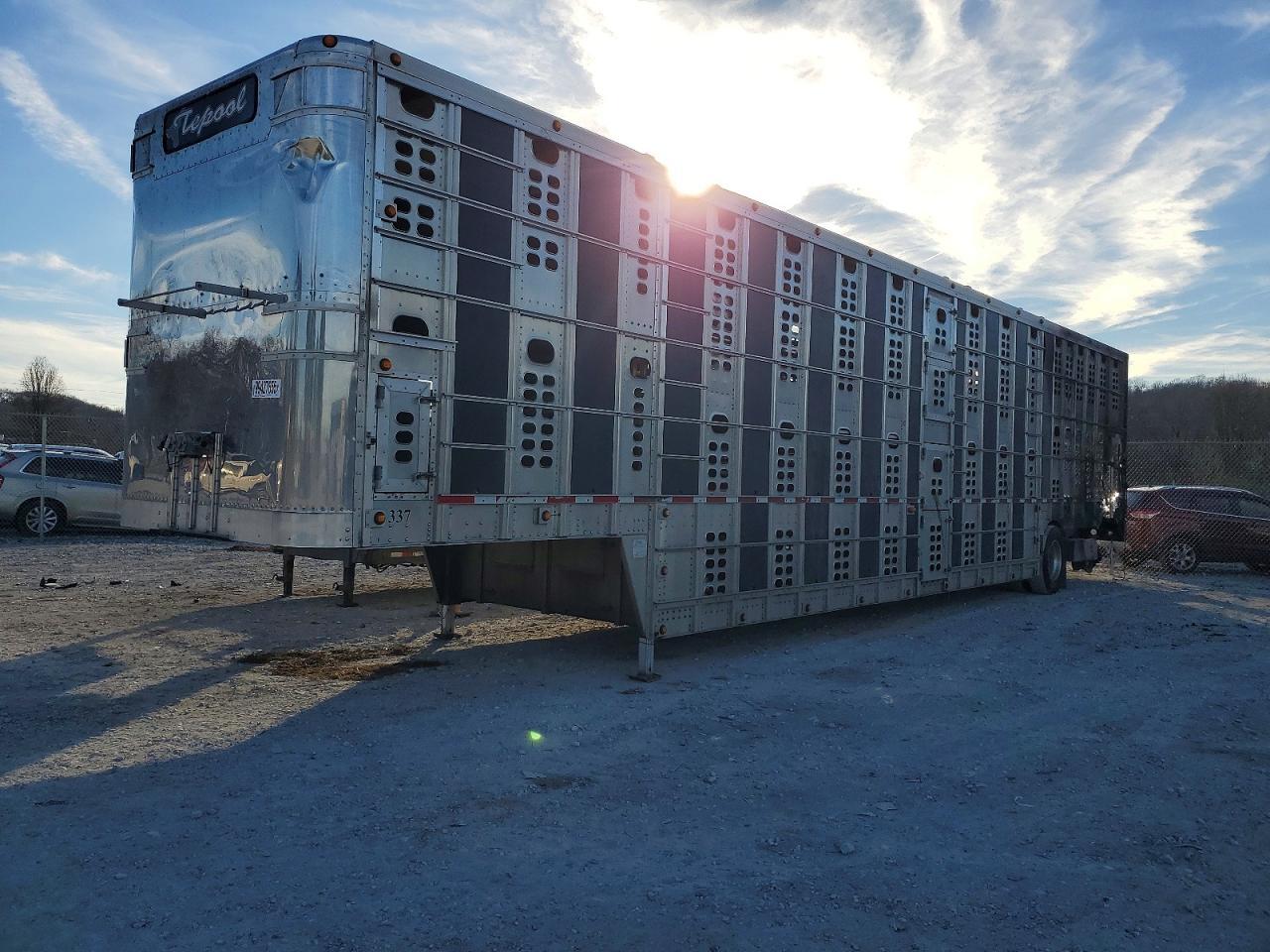 2018 Wilson Livestock Trailer