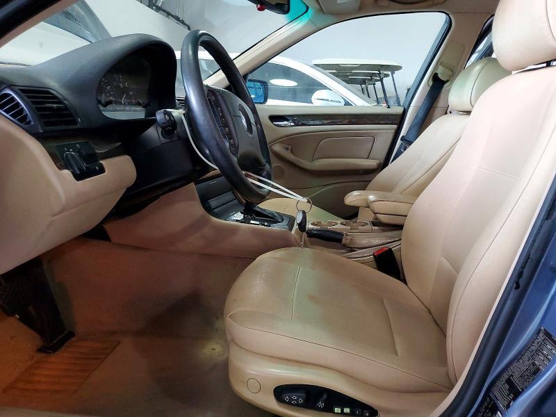 2002 BMW 325 i