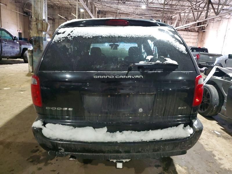 2005 Dodge Grand Caravan sxt