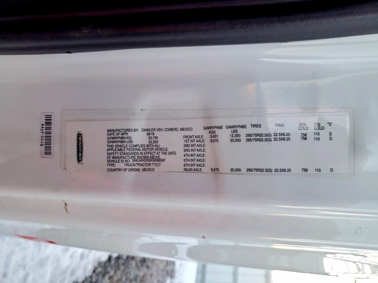 2019 Freightliner Cascadia 126 Semi Truck