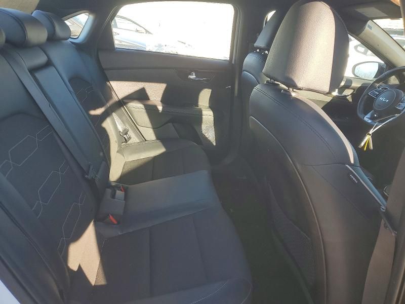 2022 KIA Forte gt Line