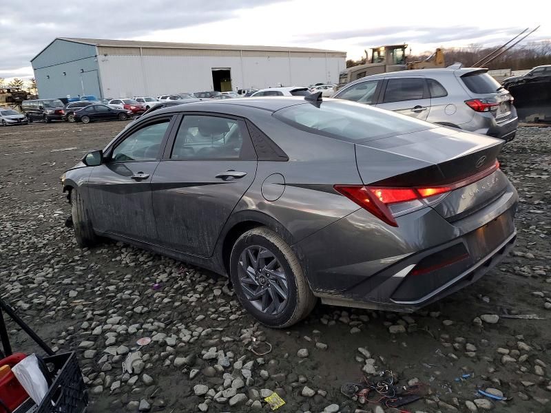 2024 Hyundai Elantra sel