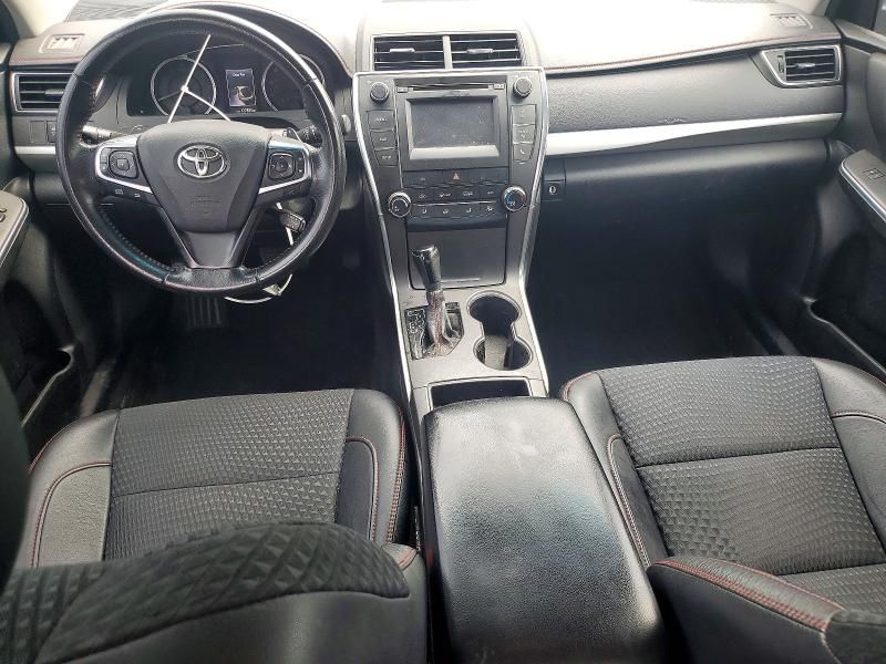 2015 Toyota Camry le