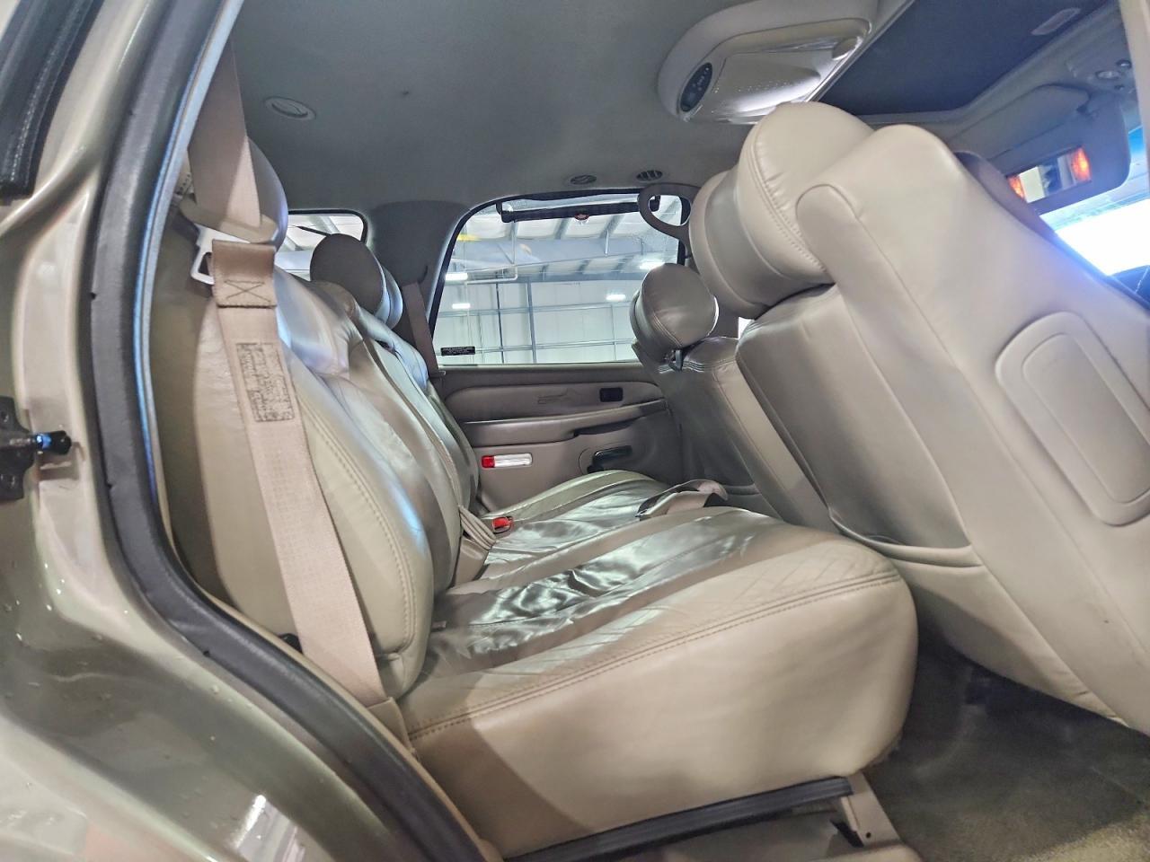 2001 GMC Denali