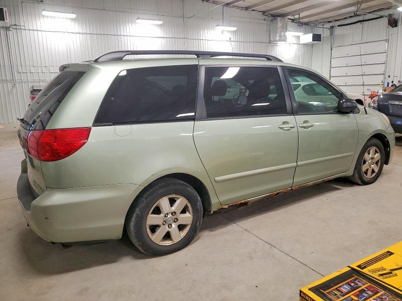 2009 Toyota Sienna ce