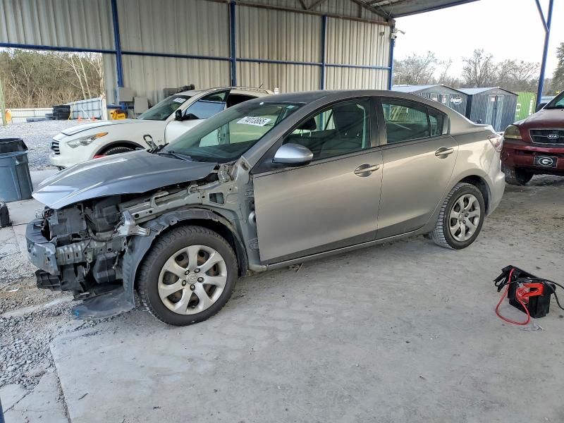 2013 Mazda 3 I