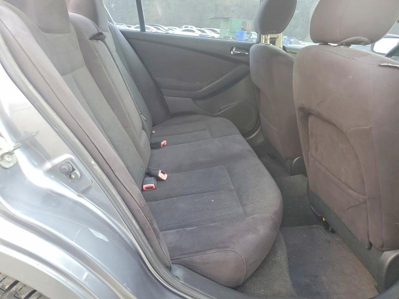 2011 Nissan Altima Base