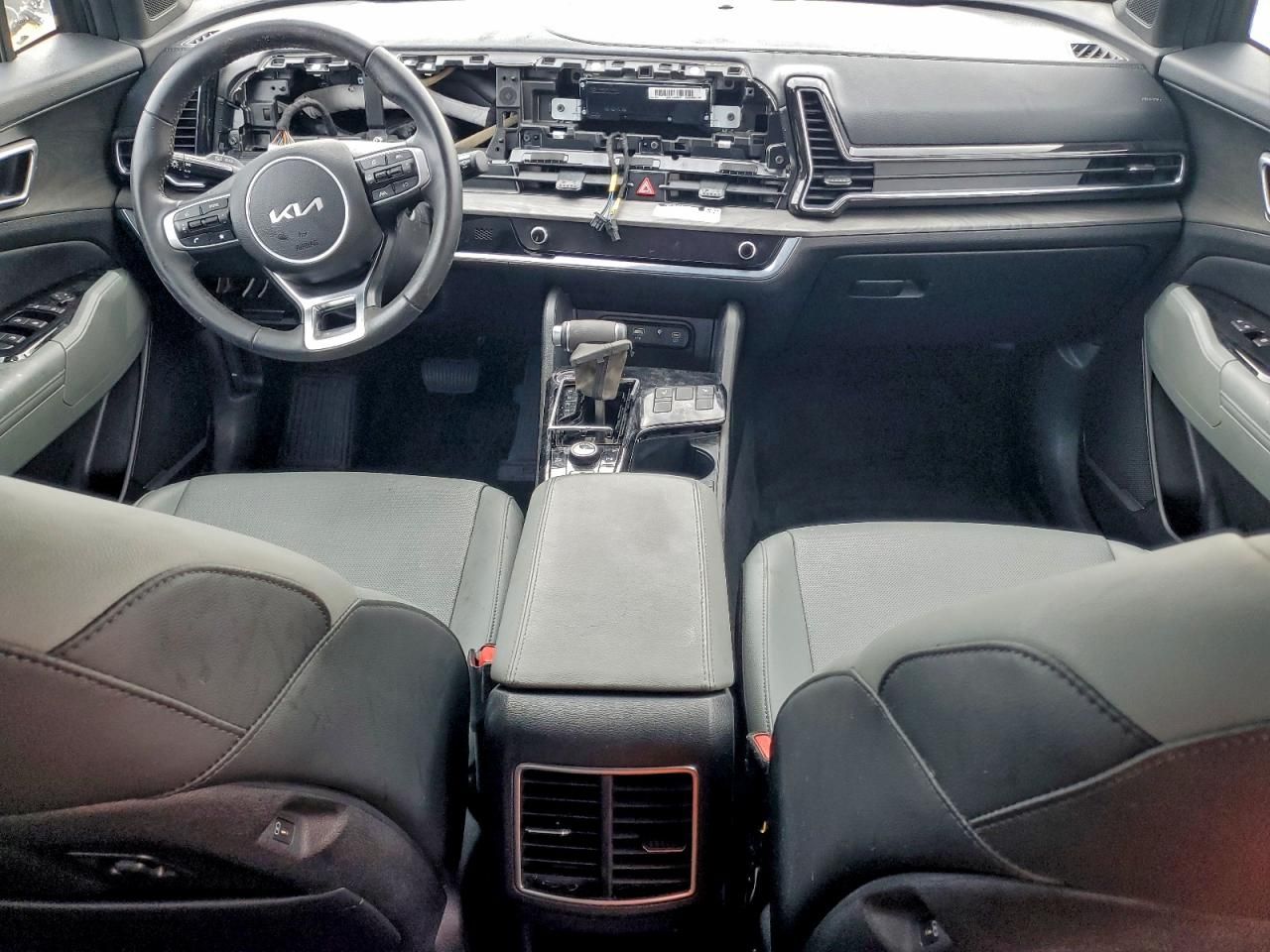 2023 KIA Sportage x Line