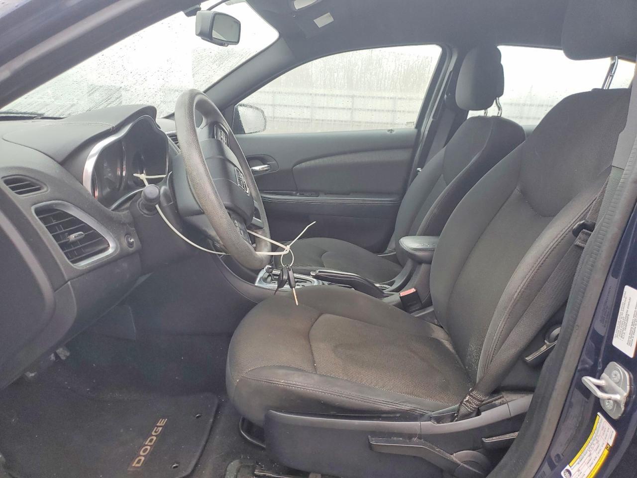 2014 Dodge Avenger se