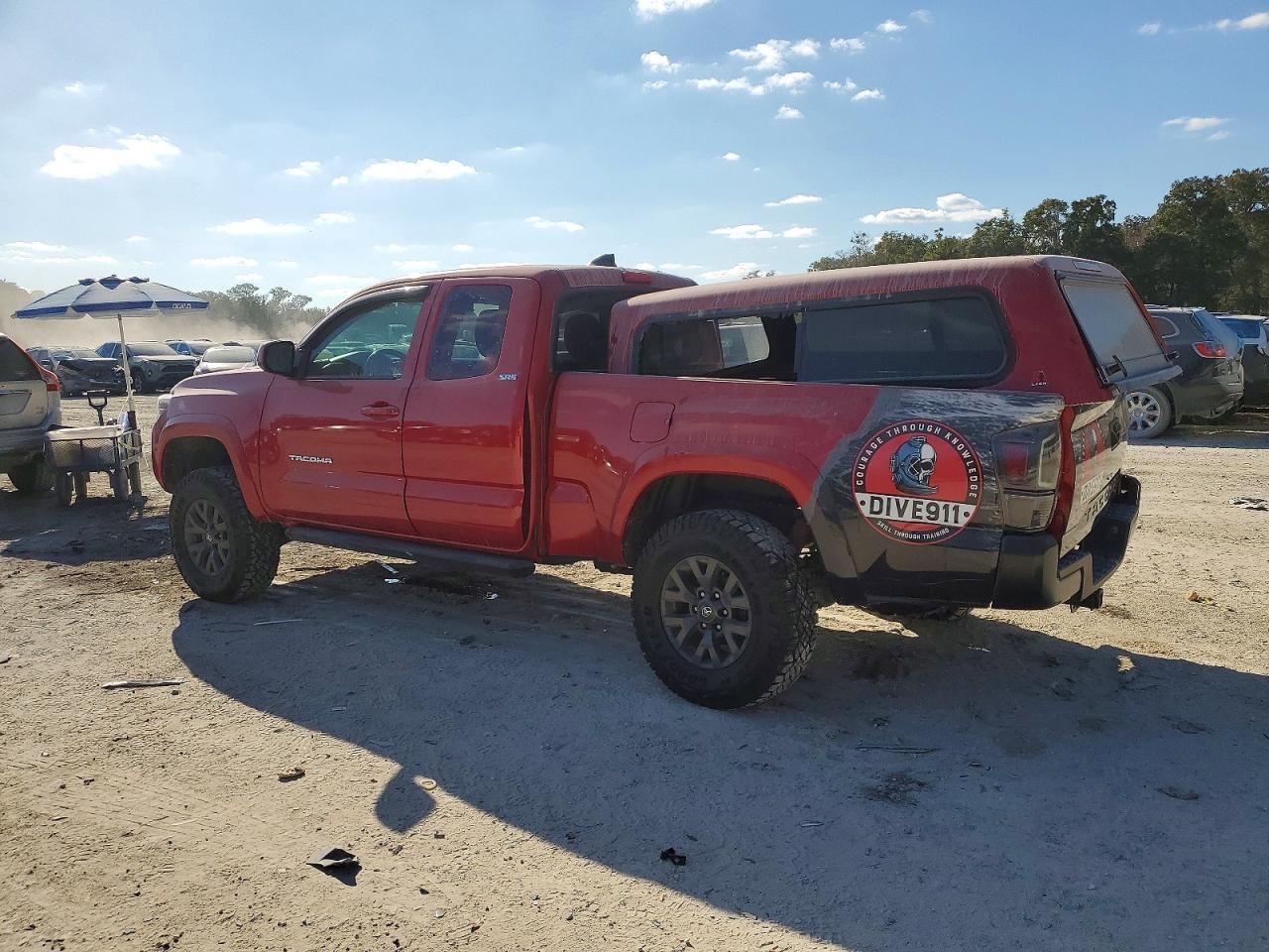 2022 Toyota Tacoma Access cab