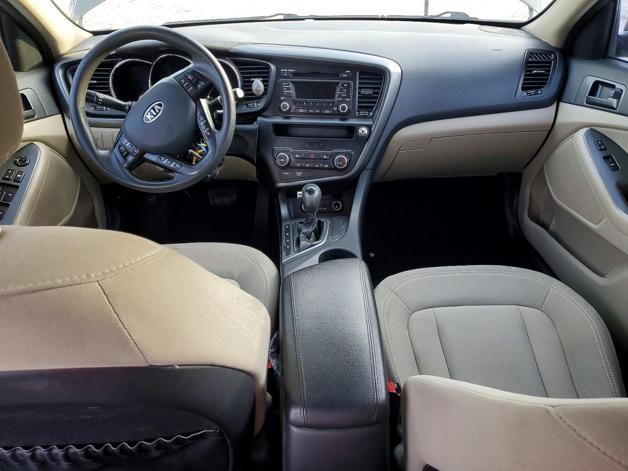 2011 KIA Optima lx