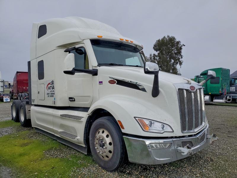 2023 Peterbilt 579