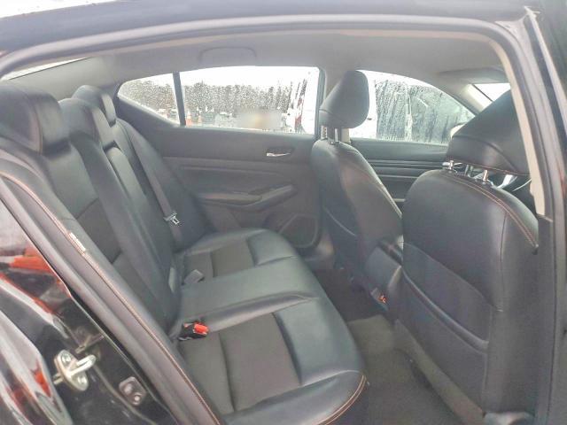 2021 Nissan Altima sr