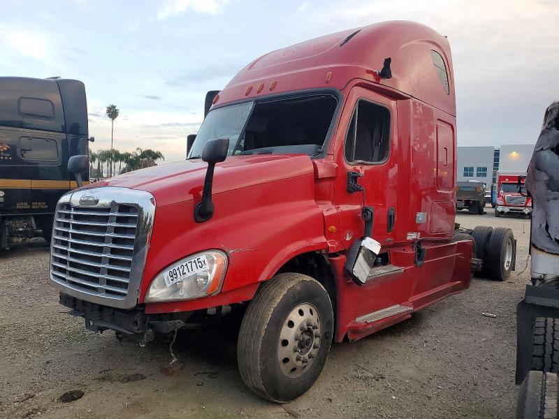 2017 Freightliner Cascadia 125