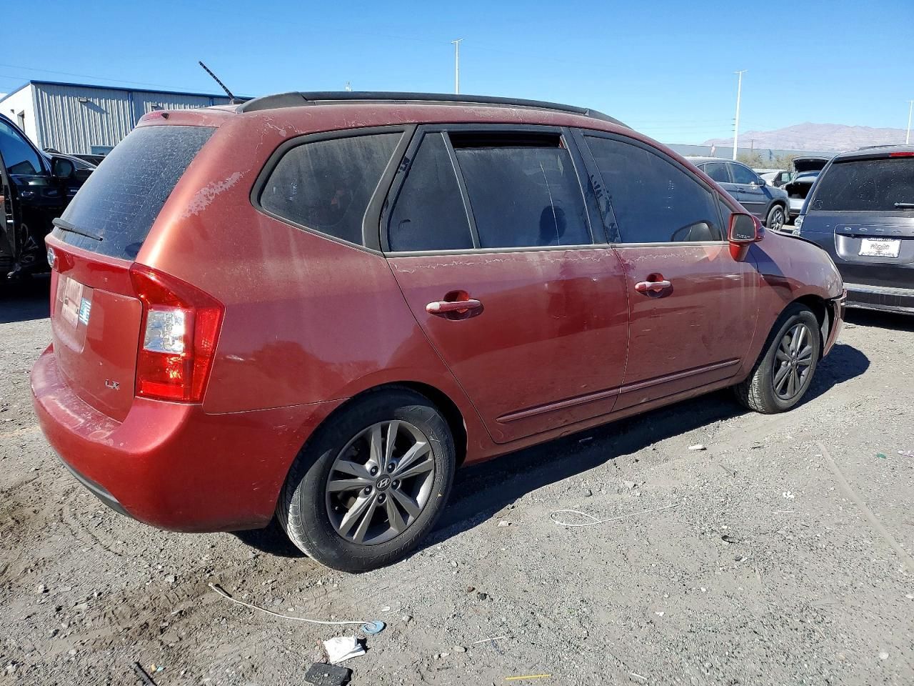 2008 KIA Rondo Base