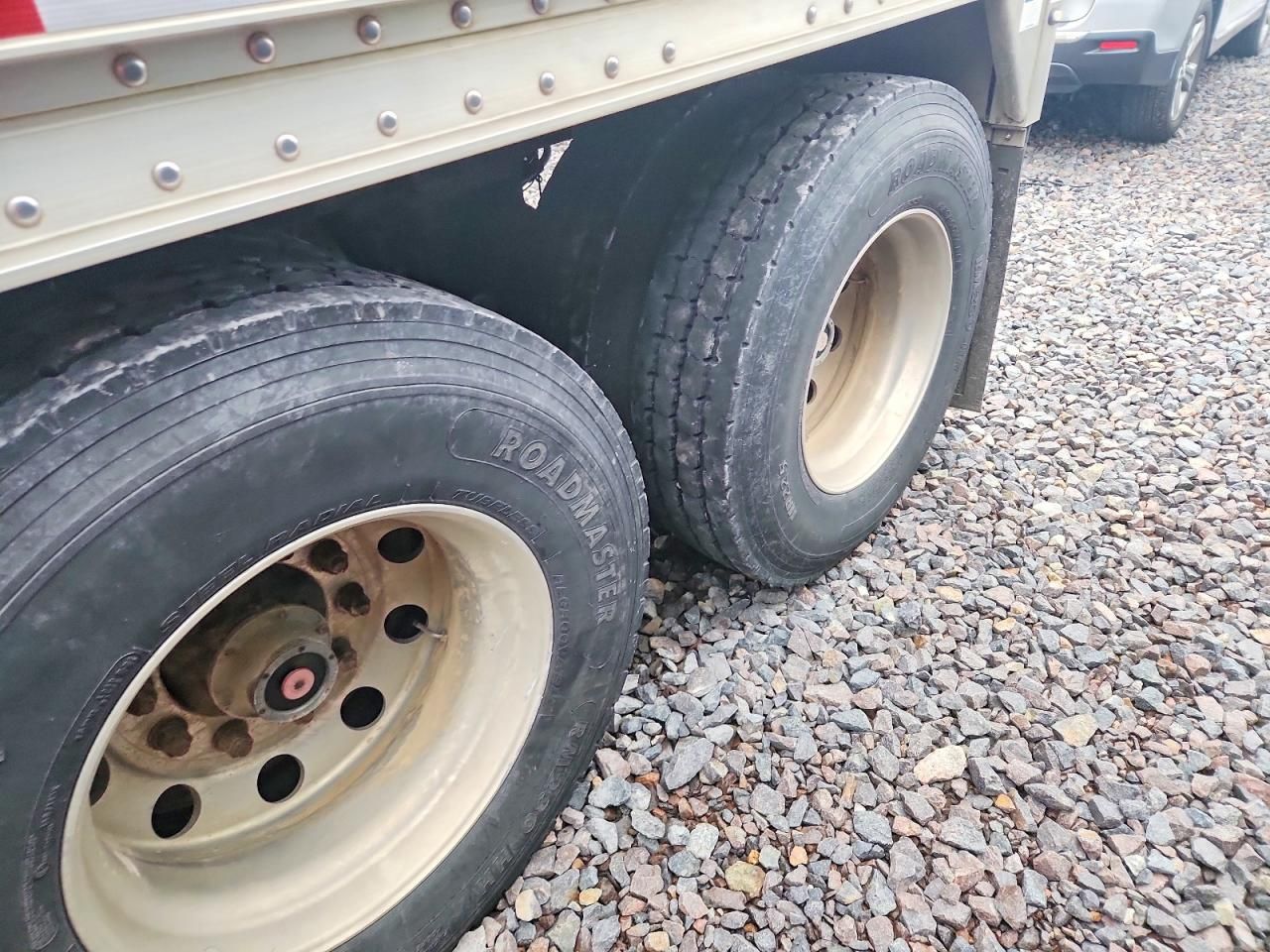 2018 Wilson Dwh-650 Grain Trailer