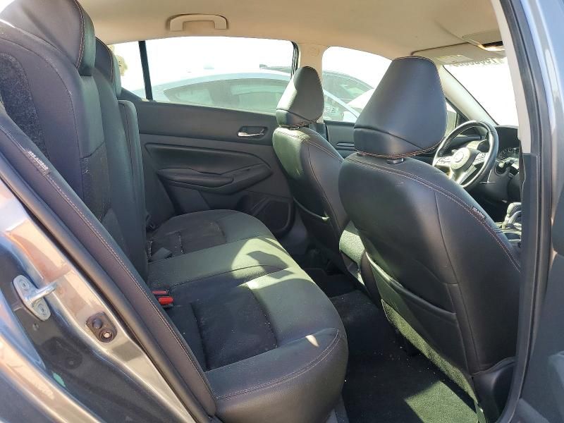 2020 Nissan Altima sr