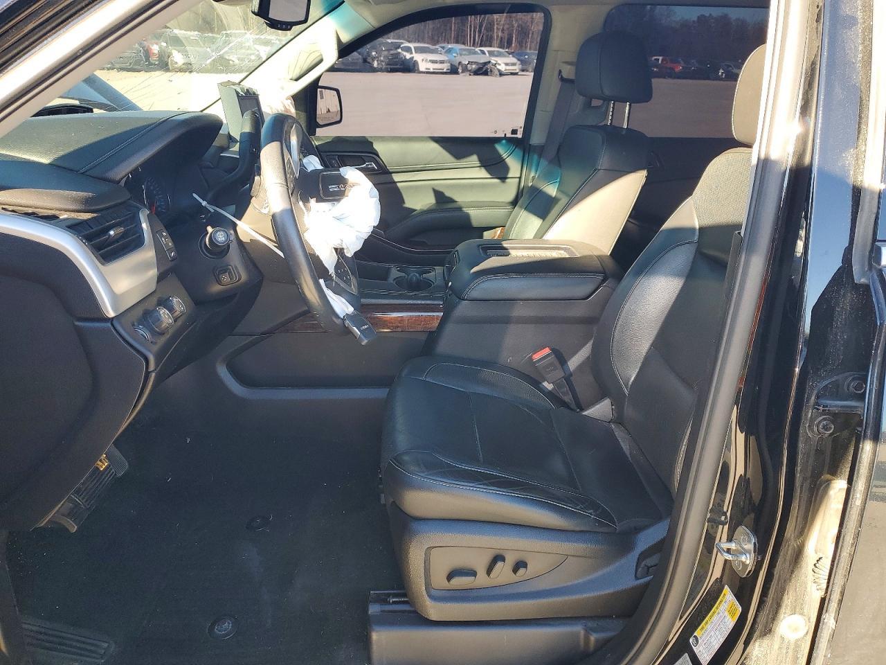 2017 GMC Yukon slt
