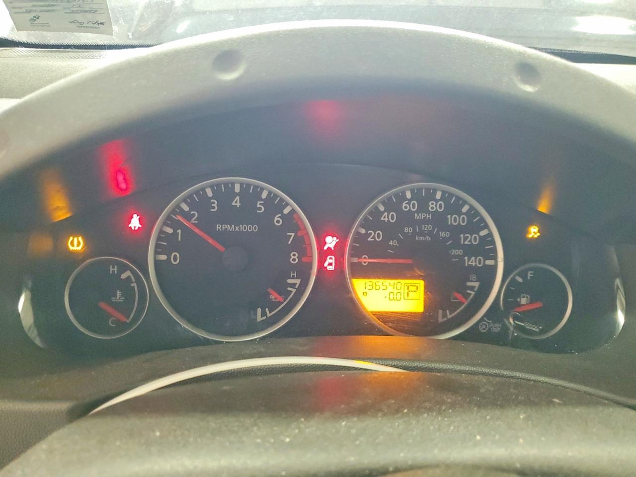 2012 Nissan Pathfinder s