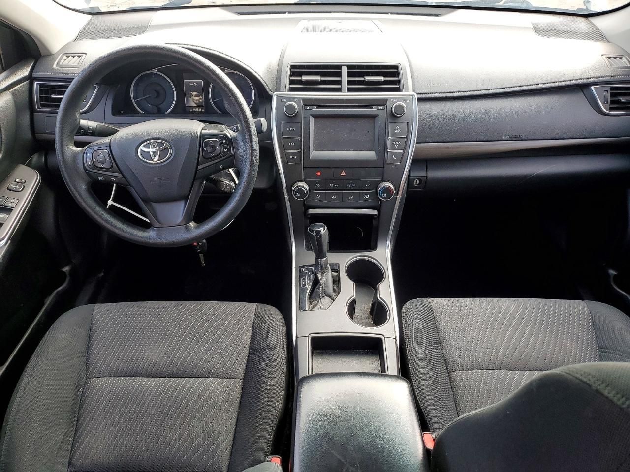 2017 Toyota Camry le Automatic