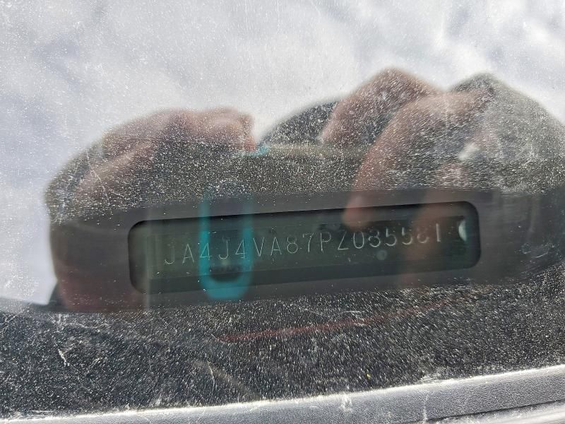 2023 Mitsubishi Outlander sel