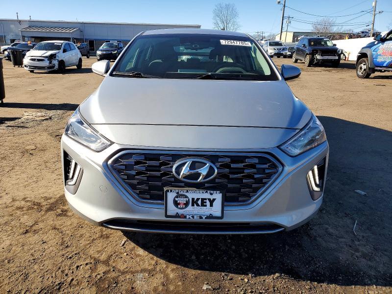 2020 Hyundai Ioniq Hybrid se