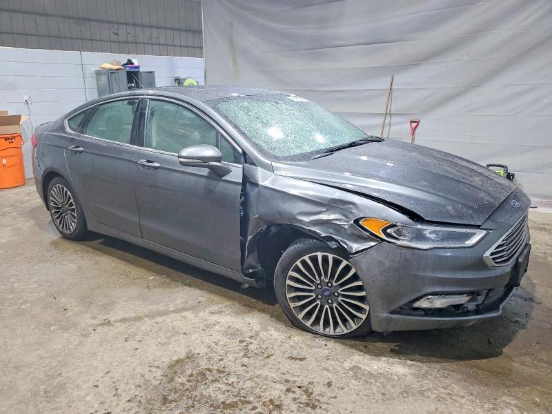 2018 Ford Fusion Titanium/platinum
