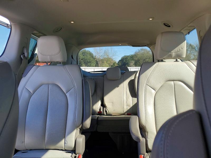 2019 Chrysler Pacifica Touring l