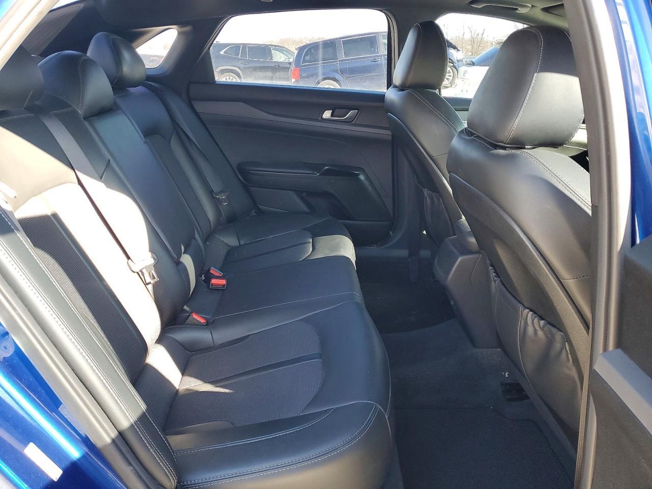 2021 KIA K5 gt Line