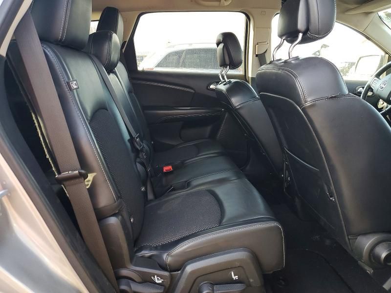 2018 Dodge Journey Crossroad