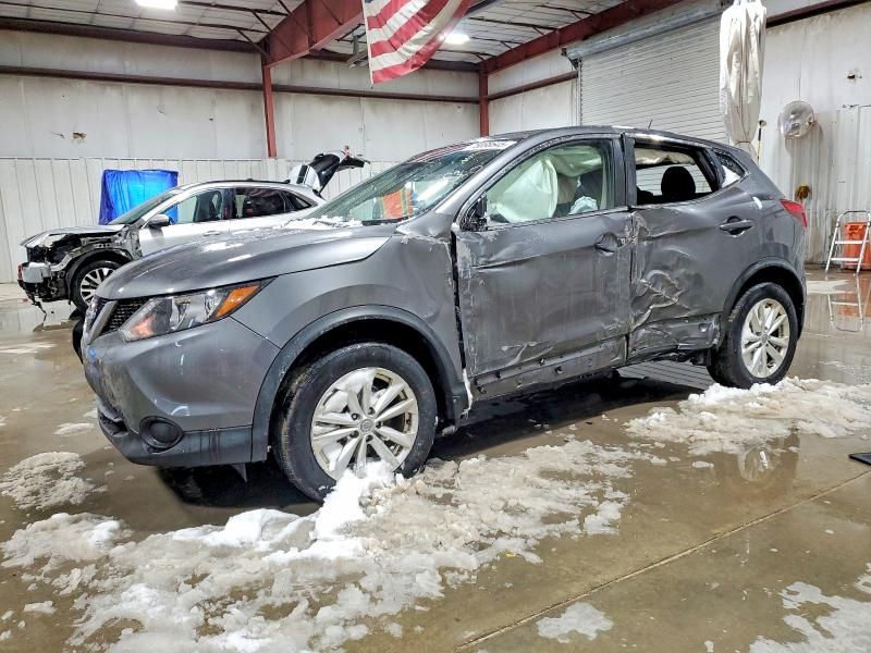 2018 Nissan Qashaqi s