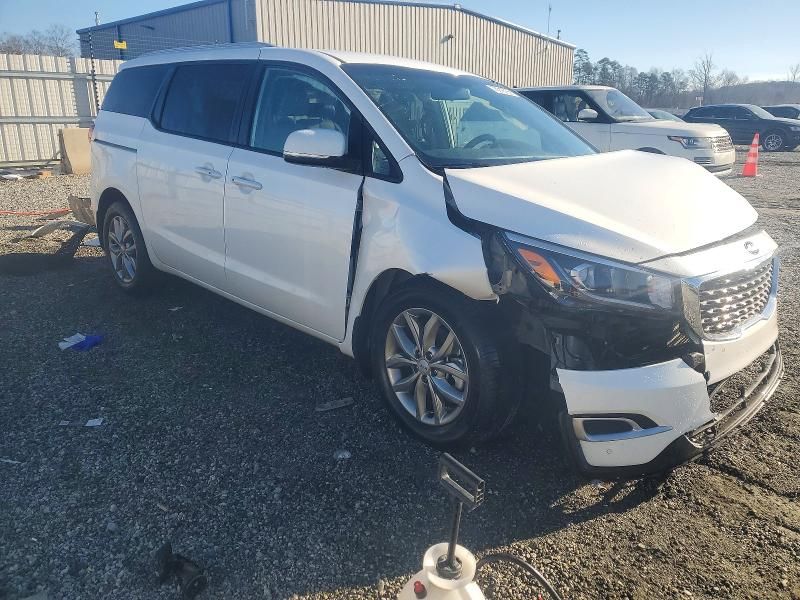 2020 KIA Sedona lx