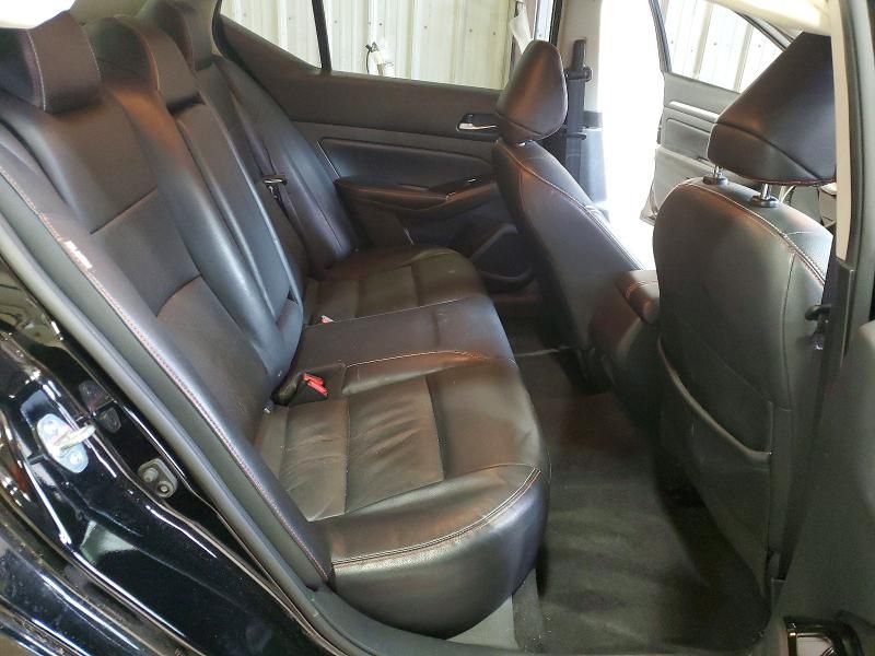 2024 Nissan Altima sr