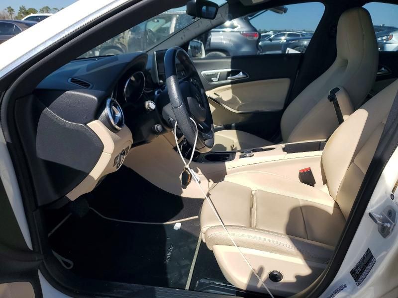 2018 Mercedes-Benz Cla 250