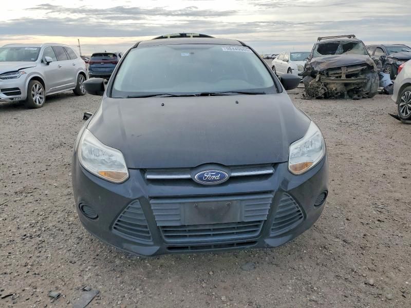 2014 Ford Focus s